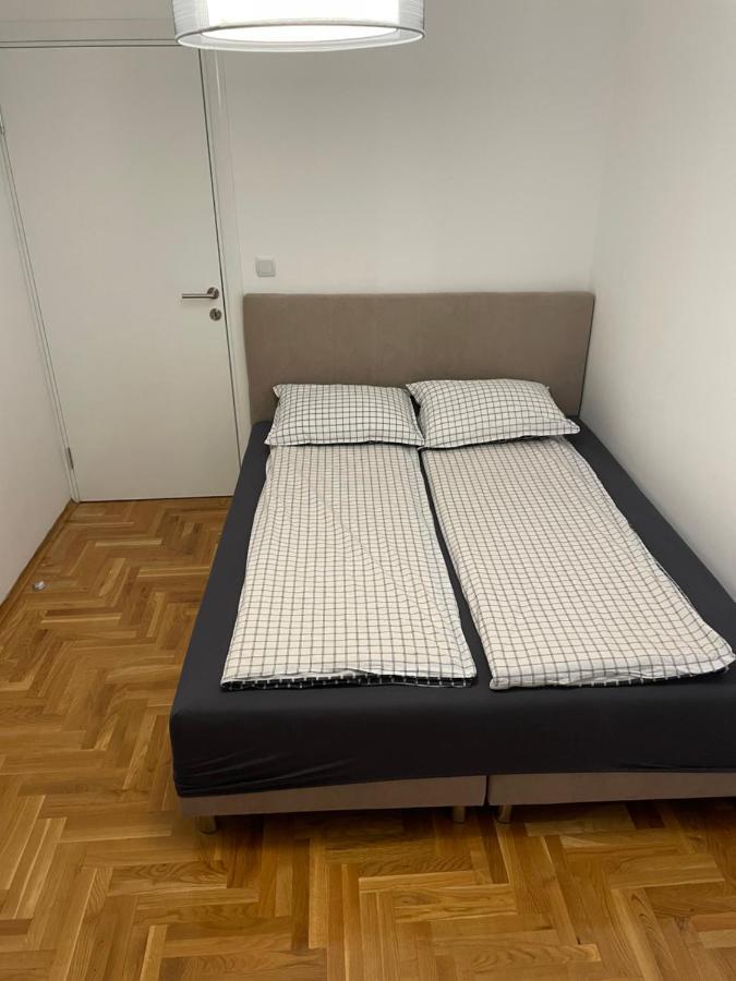Apartman City Center 4-Setaliste Πριέντορ Εξωτερικό φωτογραφία